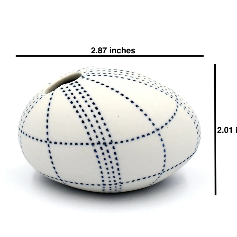 PEBBLE Mini Porcelain Bud Vase