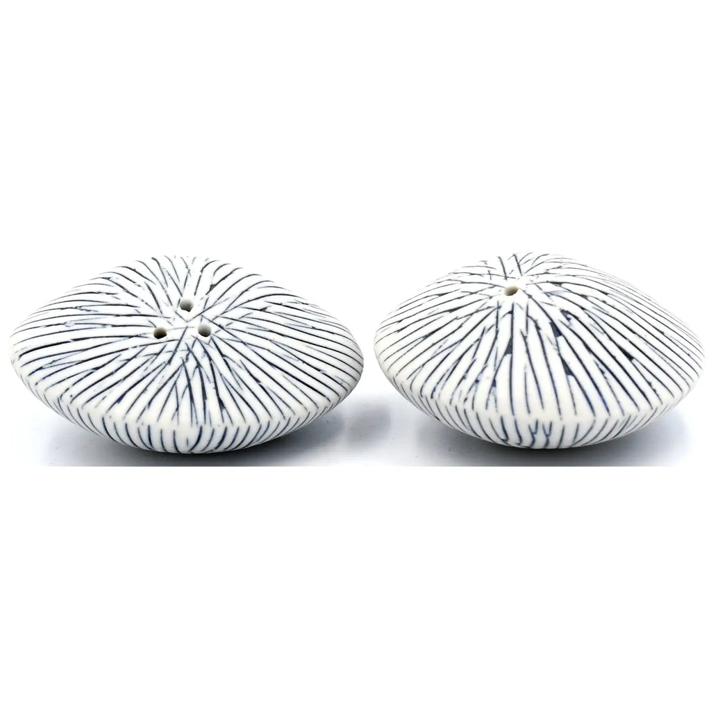 Art Floral Trading- Sea Shell Salt & Pepper Shaker