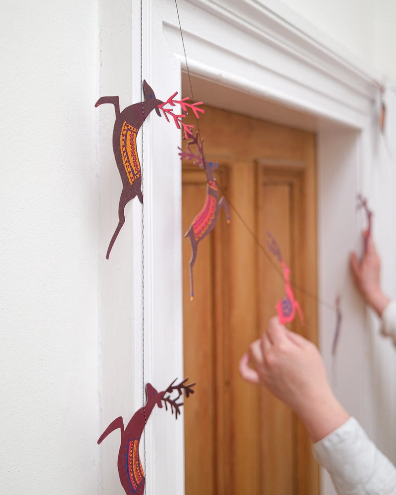 East End Press Reindeer Garland