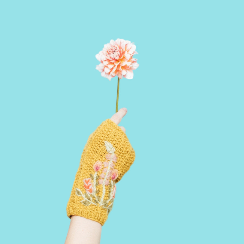 French Knot Meadow Handwarmers
