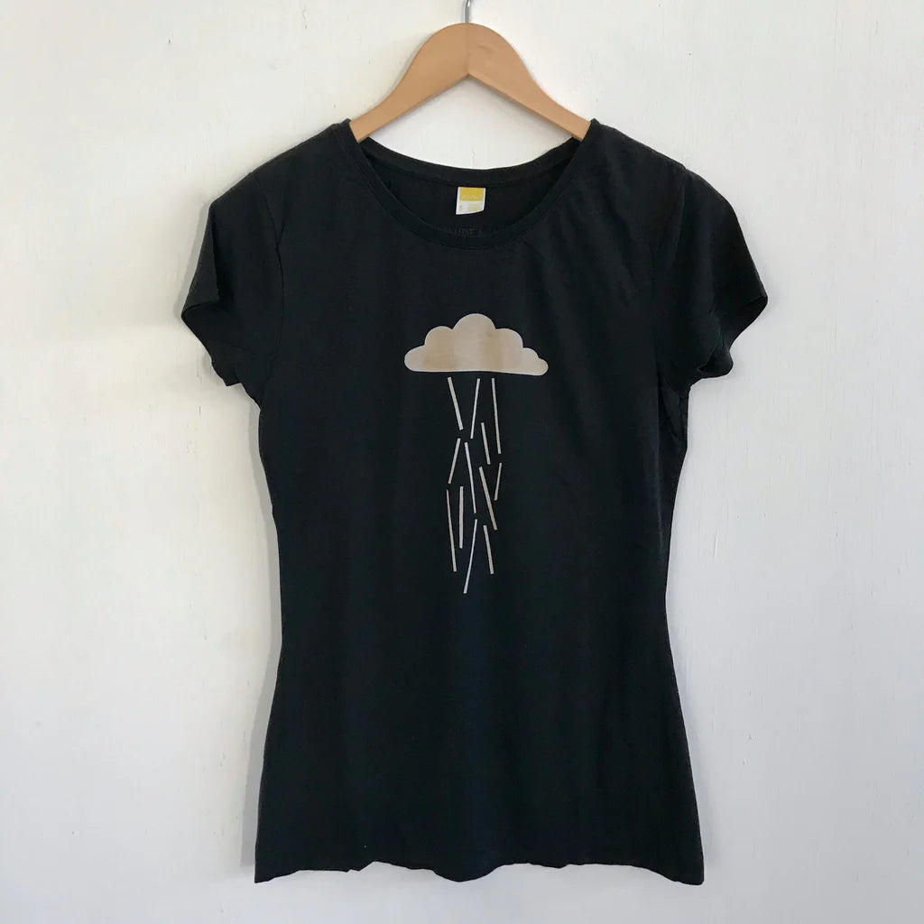 T-shirt: Women's Rain Scatter