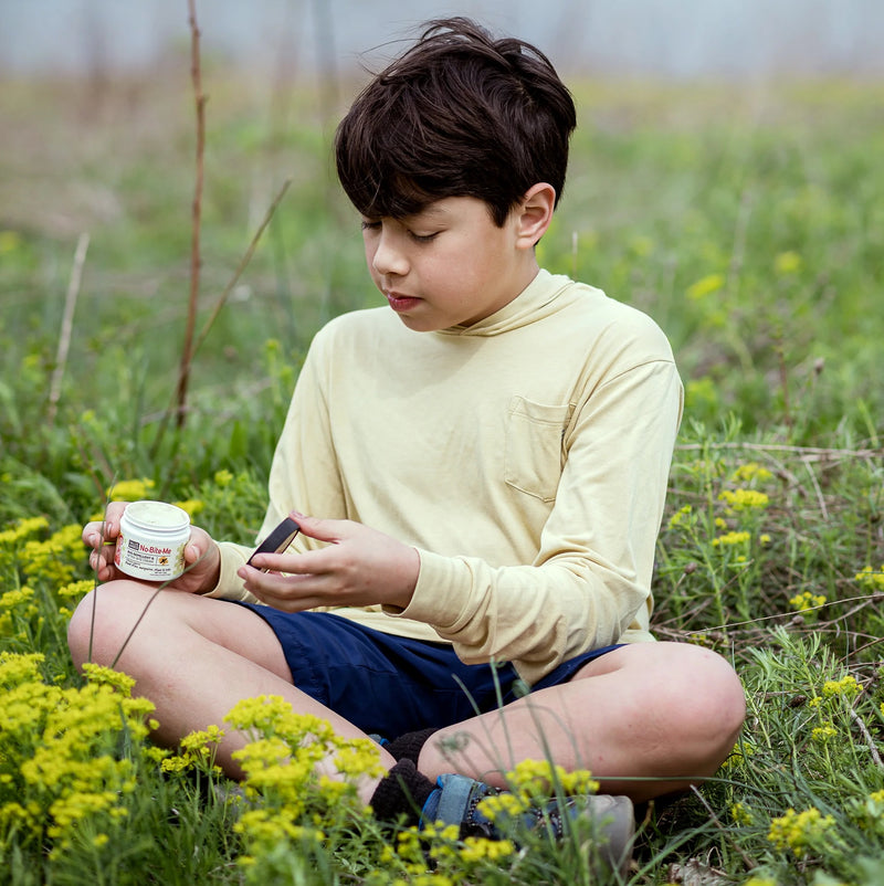 SallyeAnder No-Bite-Me All Natural Bug Repellent & Anti-Itch Cream Being Used By A Kid 