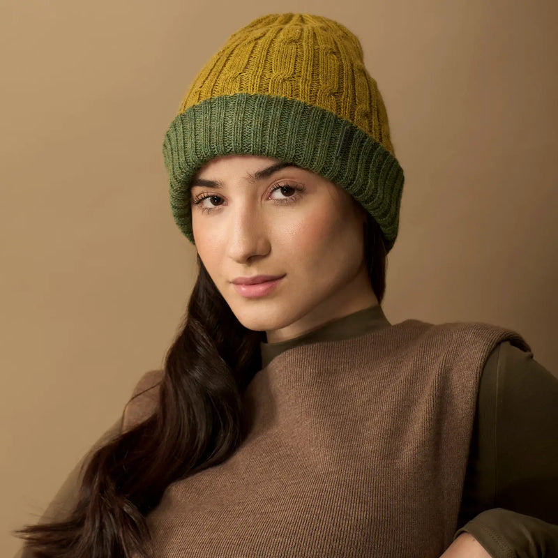 WUAMAN - Reversible Baby Alpaca Beanie - Cable Knit