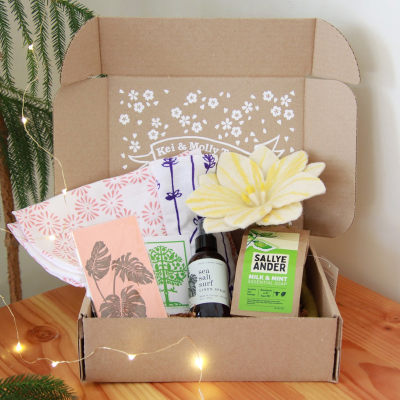 Kei & Molly Botanical Love- Holiday Gift Box
