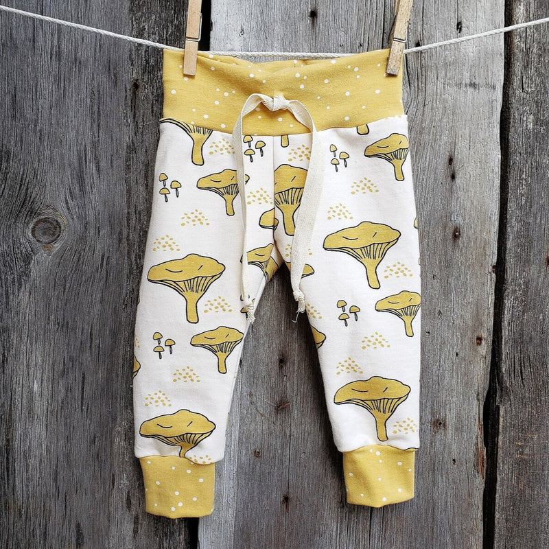 Baby Leggings: Mushrooms