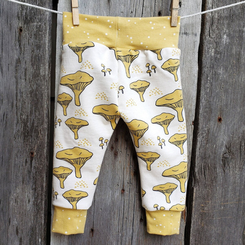 Baby Leggings: Mushrooms