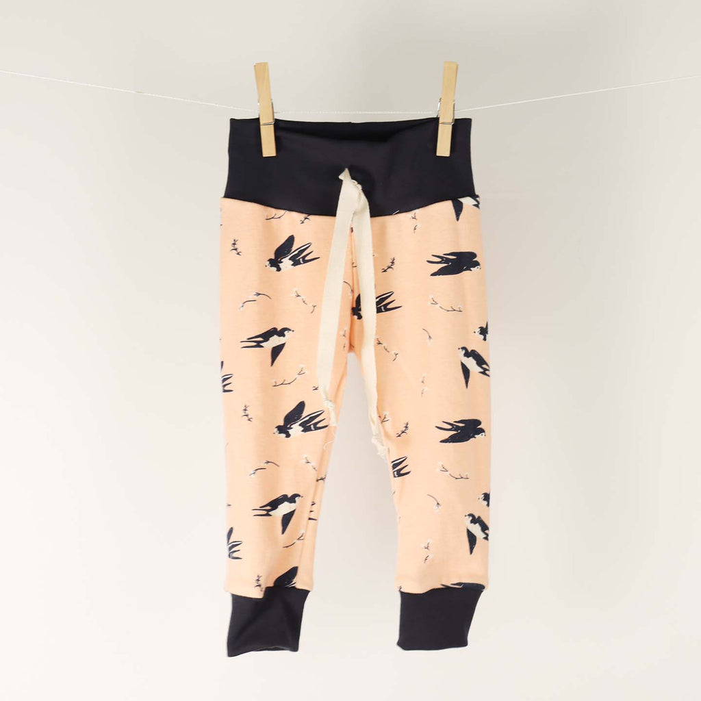 Kinder Sprouts Baby Leggings: Swallow