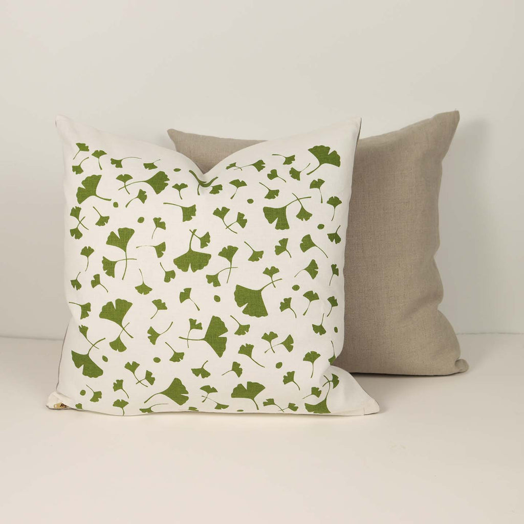 Kei & Molly pillow case: ginkgo in green.