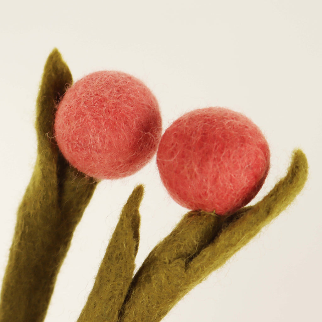Global Goods Partners Felt Billy Buttons Flower - pink