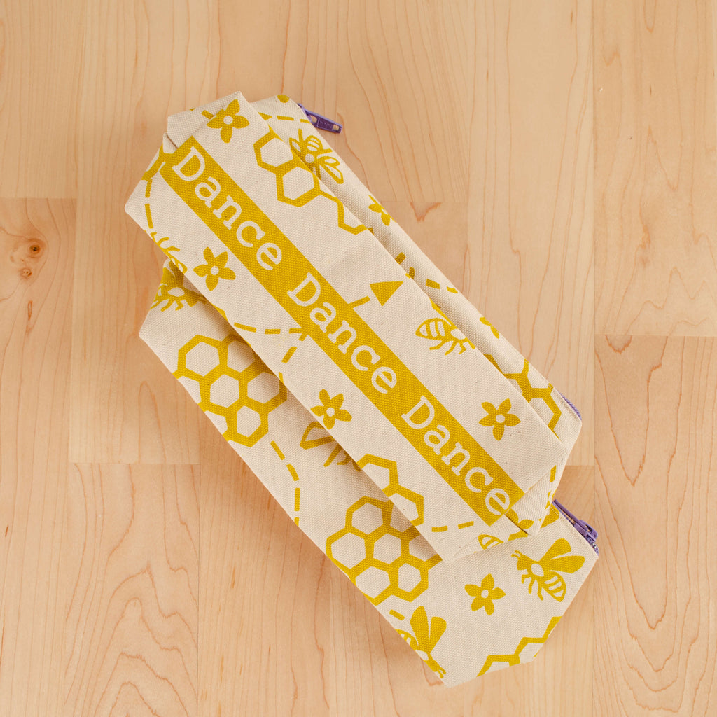 Kei & Molly Pouch with Bees Design in Gold Bottom