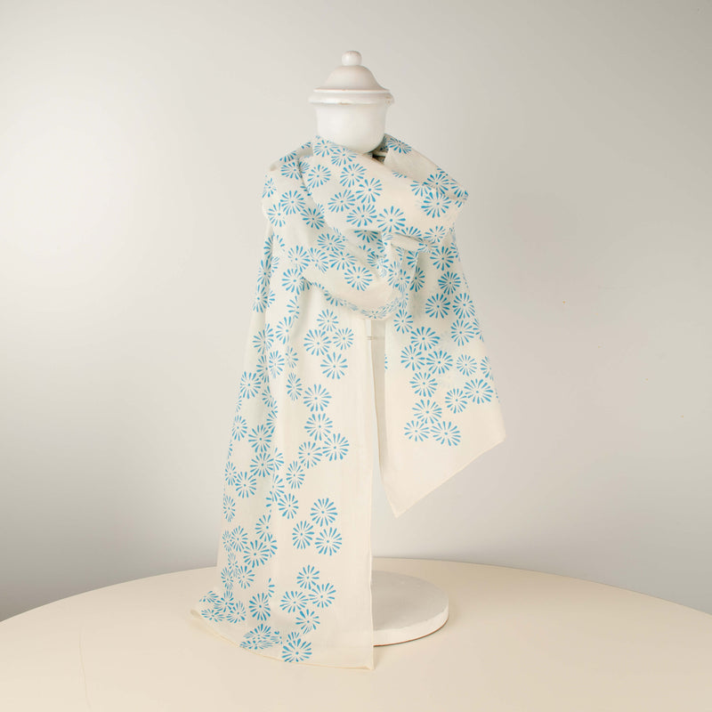 Kei & Molly Scarf in Daisies Design in Turquoise Full View