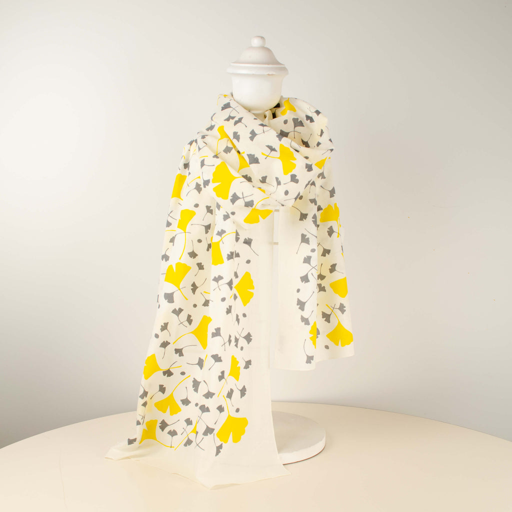 Kei & Molly Gingko scarf in yellow and grey Blue full view