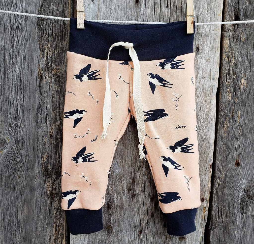 Kinder Sprouts Baby Leggings: Swallow